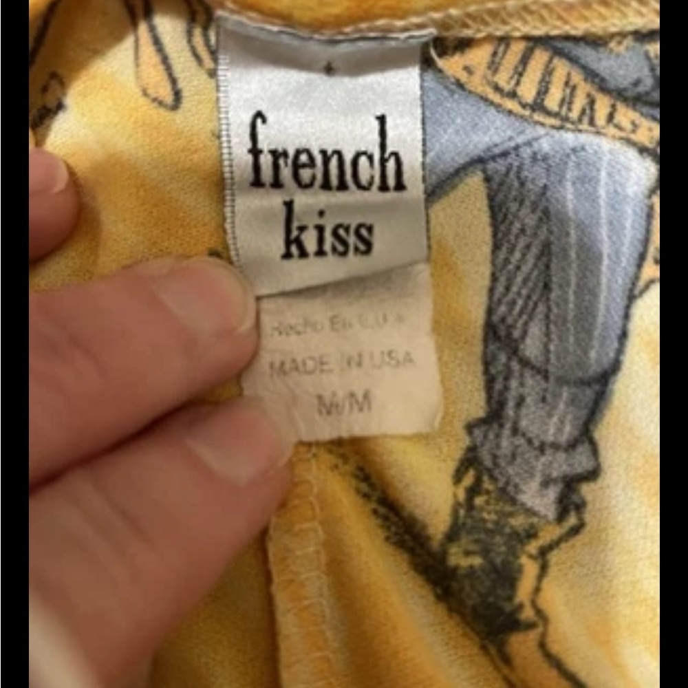 French Kiss Playful Moulin Rouge-style Novelty “Daniel Vasconcel" Dress - Picture 2 of 2